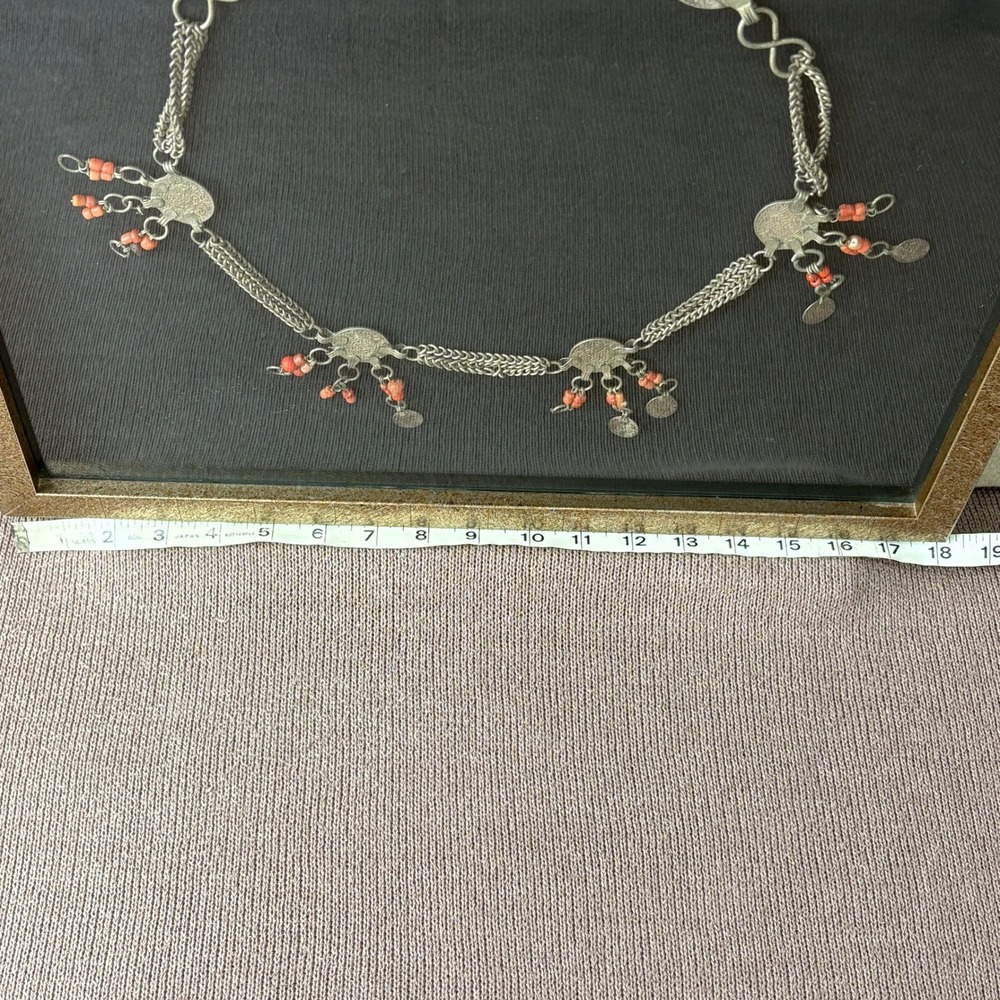 Berber N‎ African Silver Coin Necklace Coral Beads Coins Dated 1902–1903 Framed - Picture 14 of 16